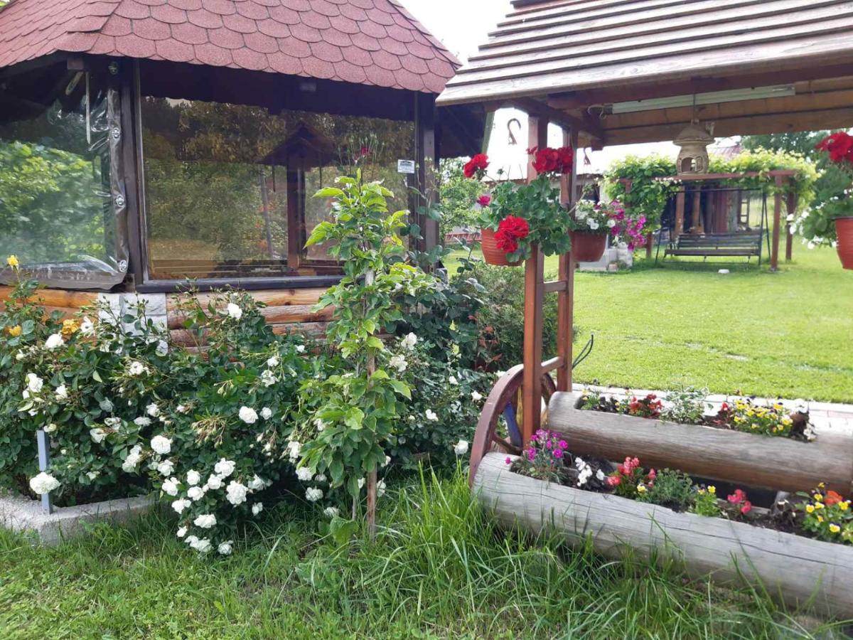 Apartamento Brvnare Stojic Kokin Brod Exterior foto